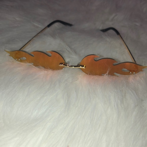 Multicolored Fire Flame Sunglasses - Picture 3 of 7